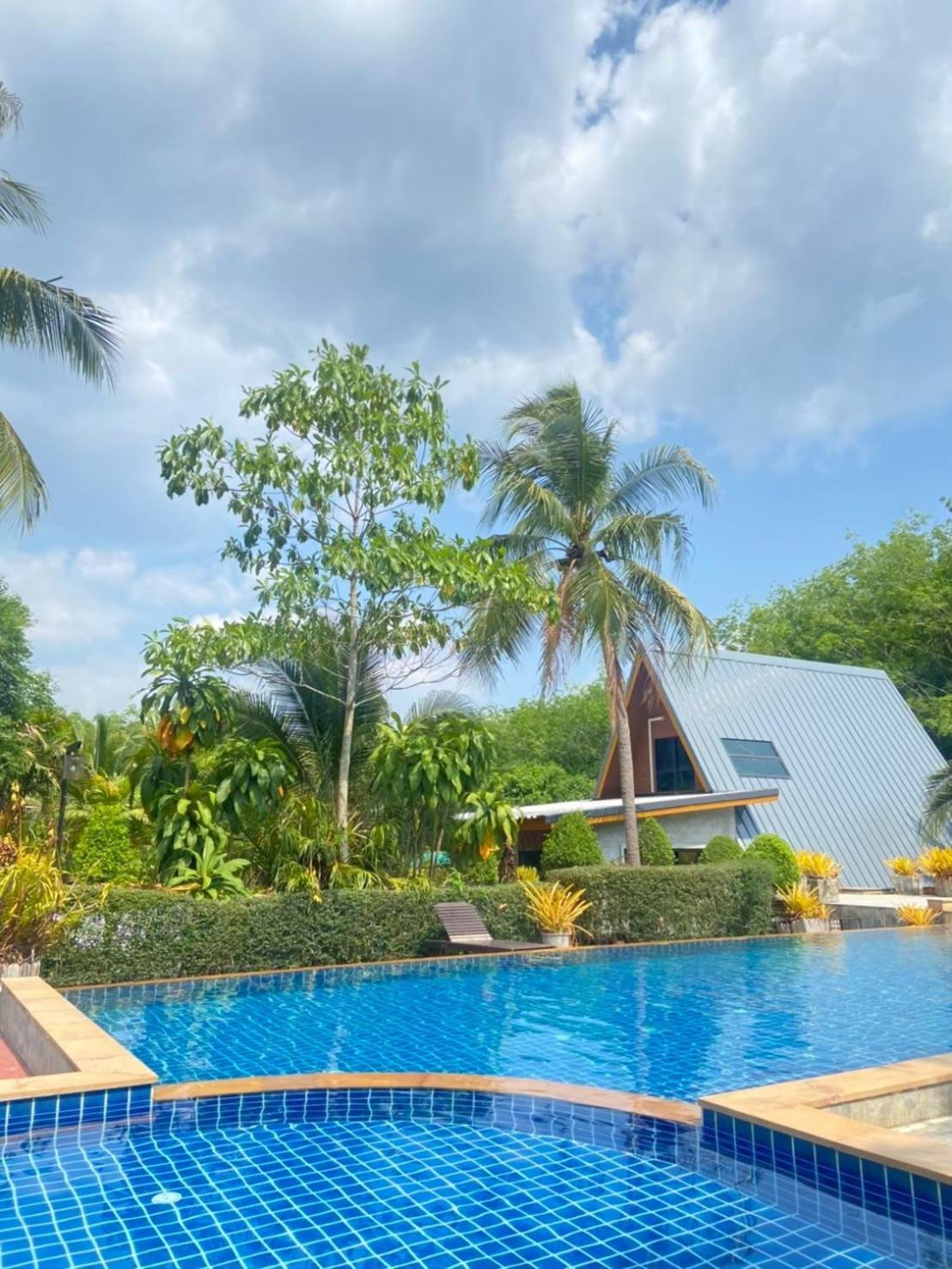 Infinite Resort And Cafe Krabi town Dış mekan fotoğraf